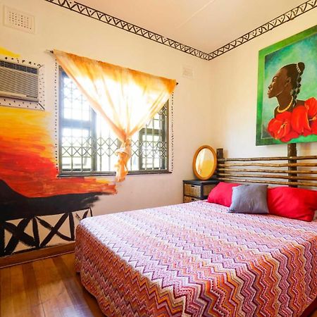 Khululekani - Durban Rasta Hide Out Backpackers Екстериор снимка