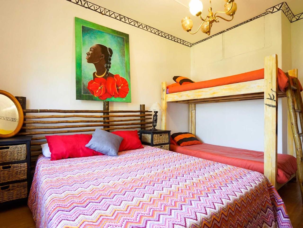 Khululekani - Durban Rasta Hide Out Backpackers Екстериор снимка