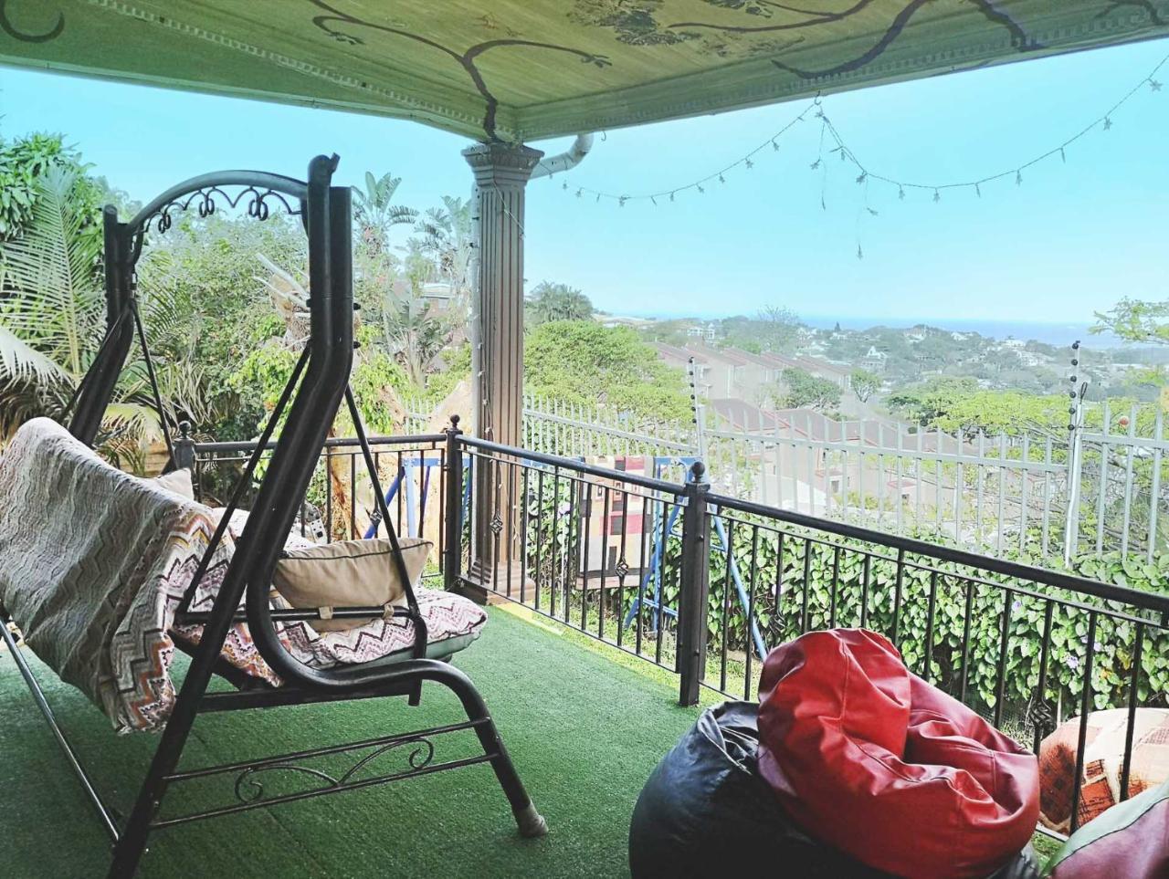 Khululekani - Durban Rasta Hide Out Backpackers Екстериор снимка