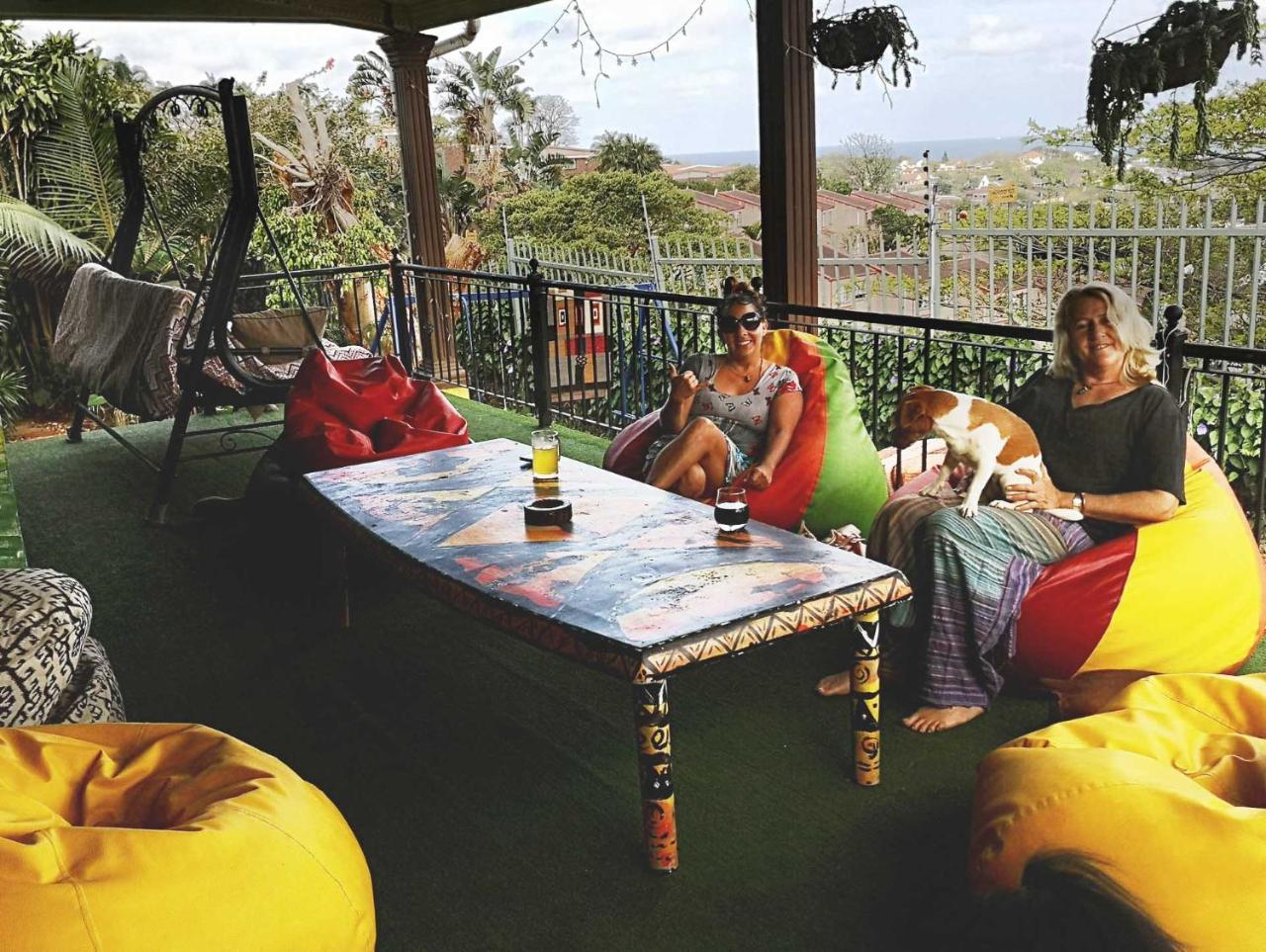 Khululekani - Durban Rasta Hide Out Backpackers Екстериор снимка